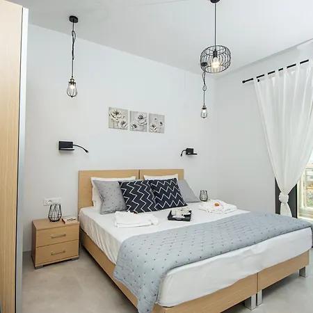 Sunshine Place Apartment